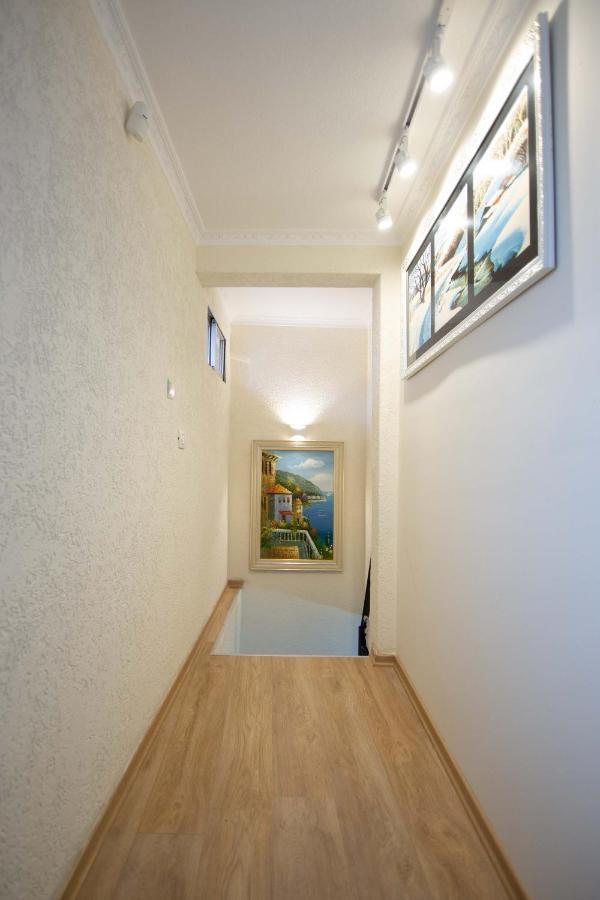 Hotel Vila Lika Korce Esterno foto
