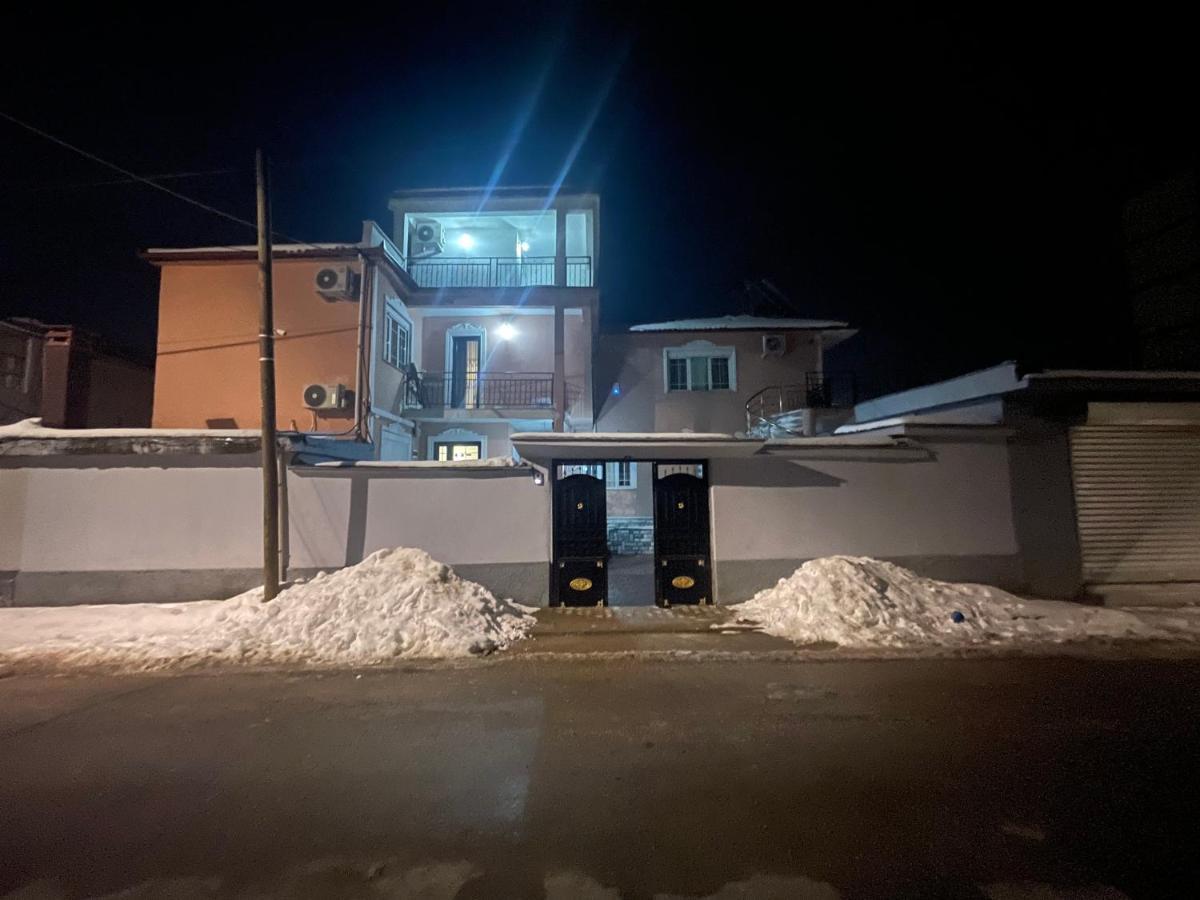 Hotel Vila Lika Korce Esterno foto